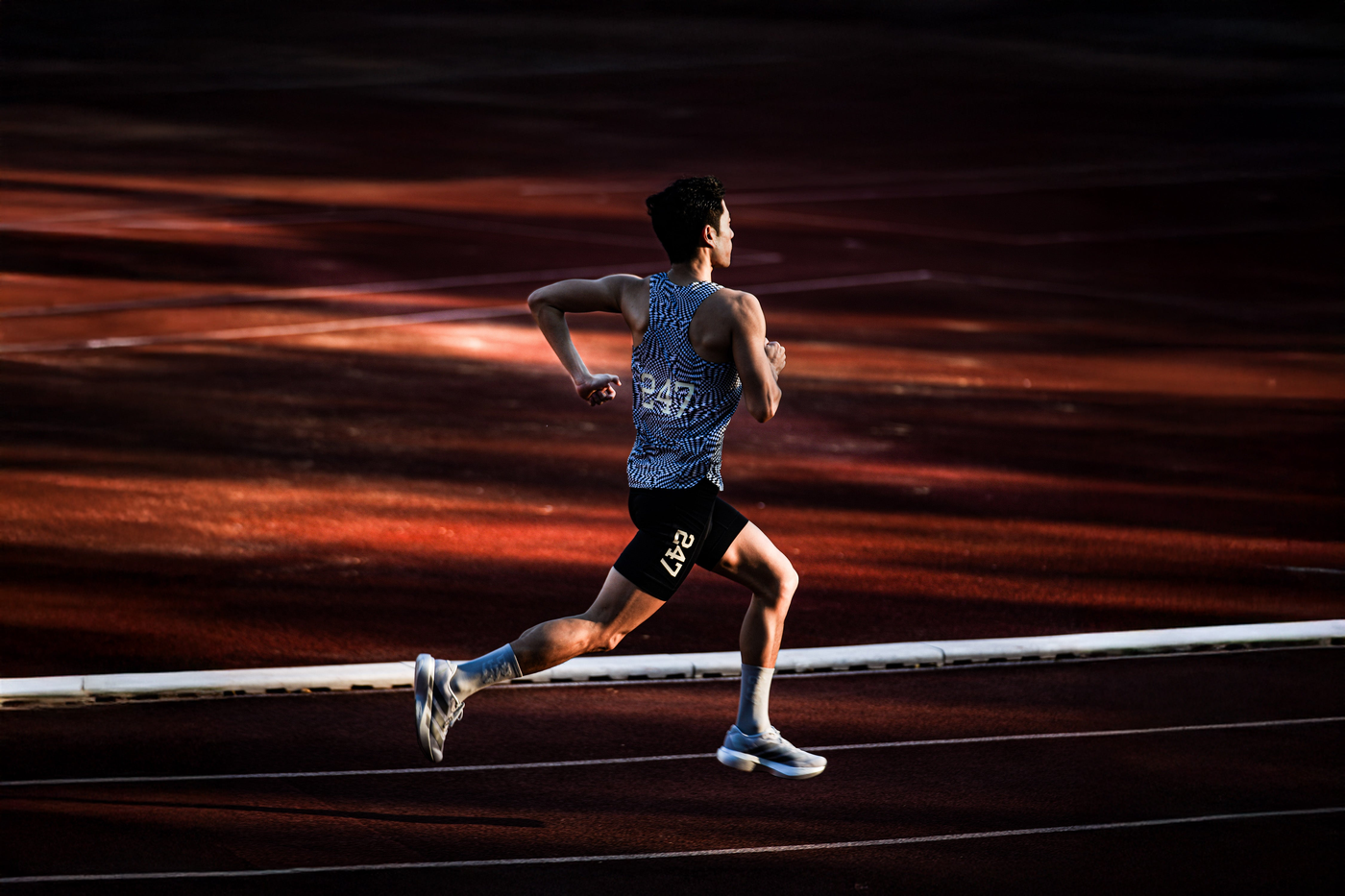 247 SINGLET – 247KNOWMESOON